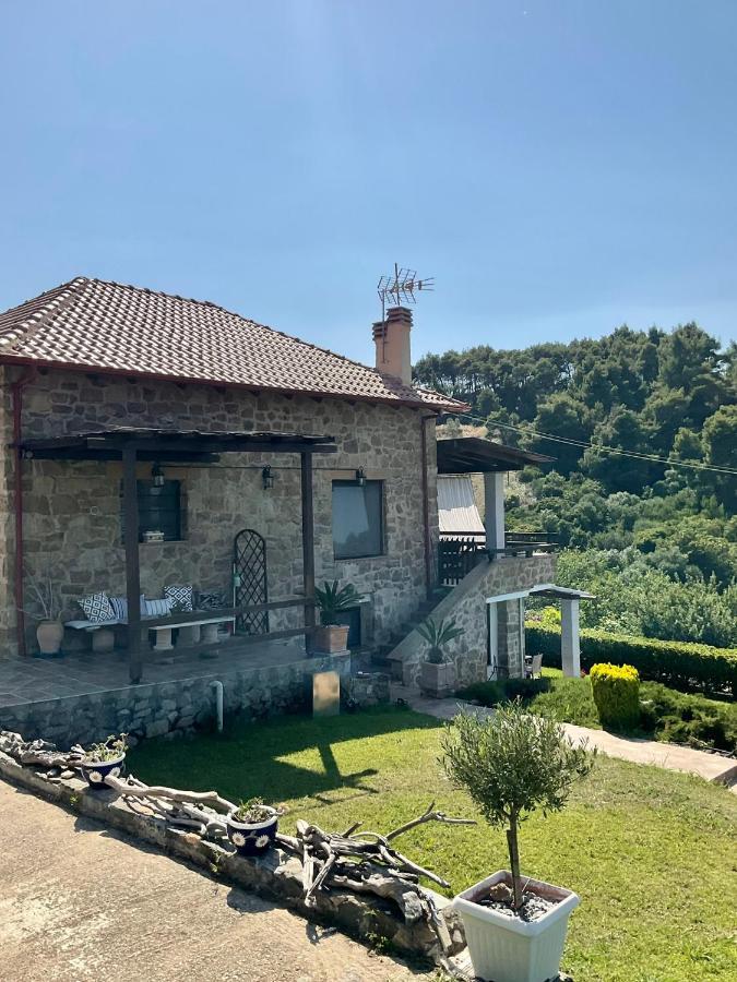 Stonehouse & Casa Al Sole E Al Mare Villa Néa Róda Kültér fotó