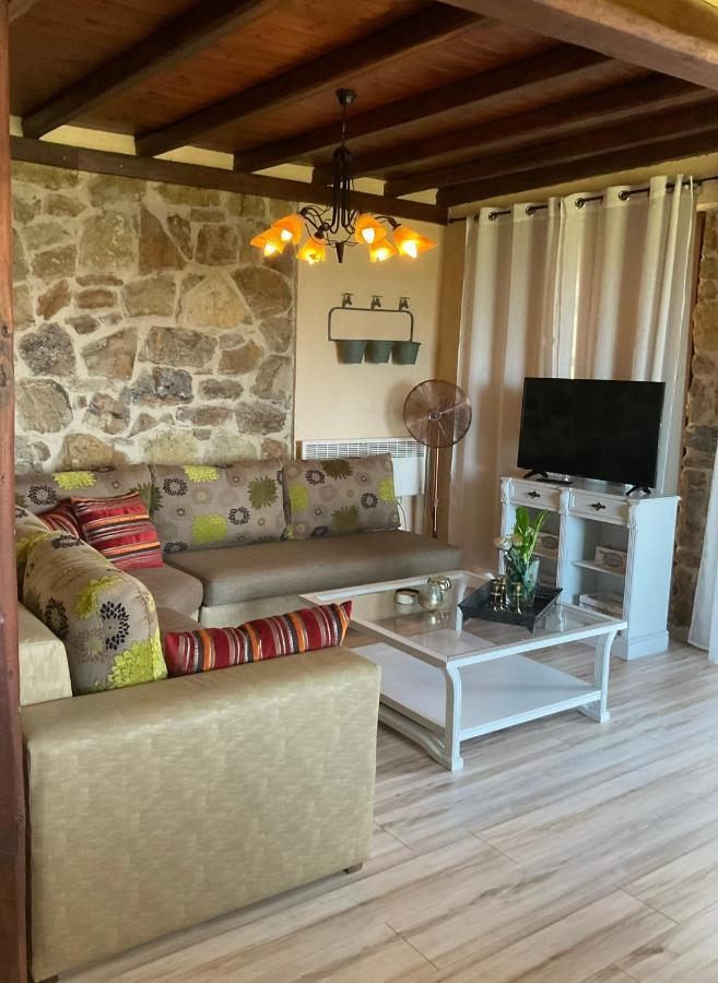 Stonehouse & Casa Al Sole E Al Mare Villa Néa Róda Kültér fotó