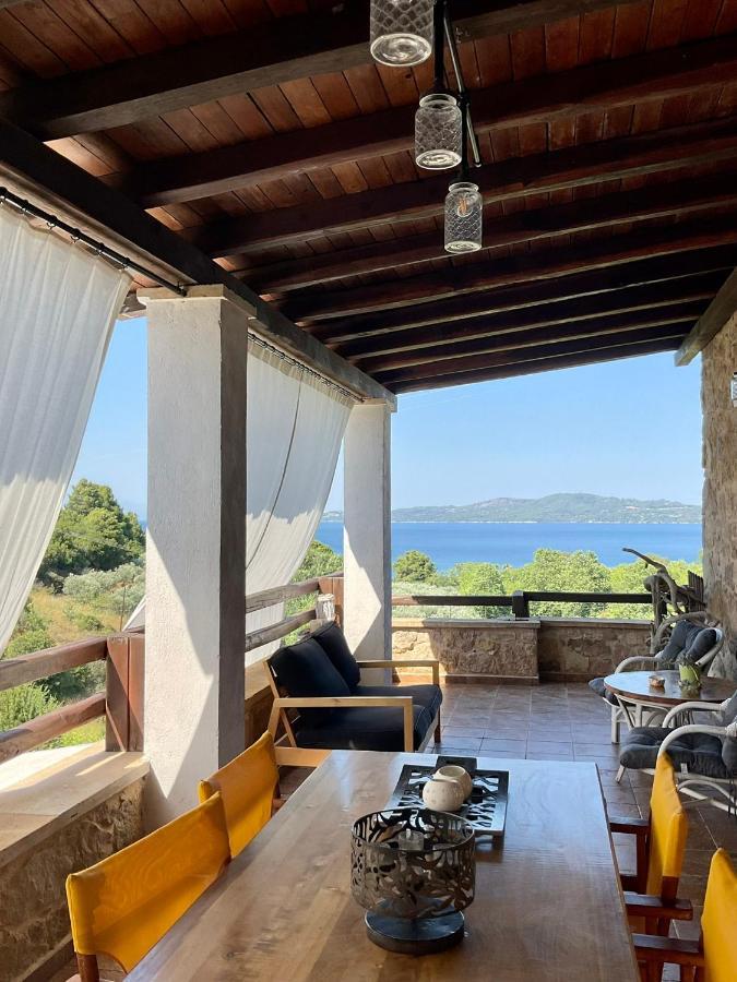 Stonehouse & Casa Al Sole E Al Mare Villa Néa Róda Kültér fotó
