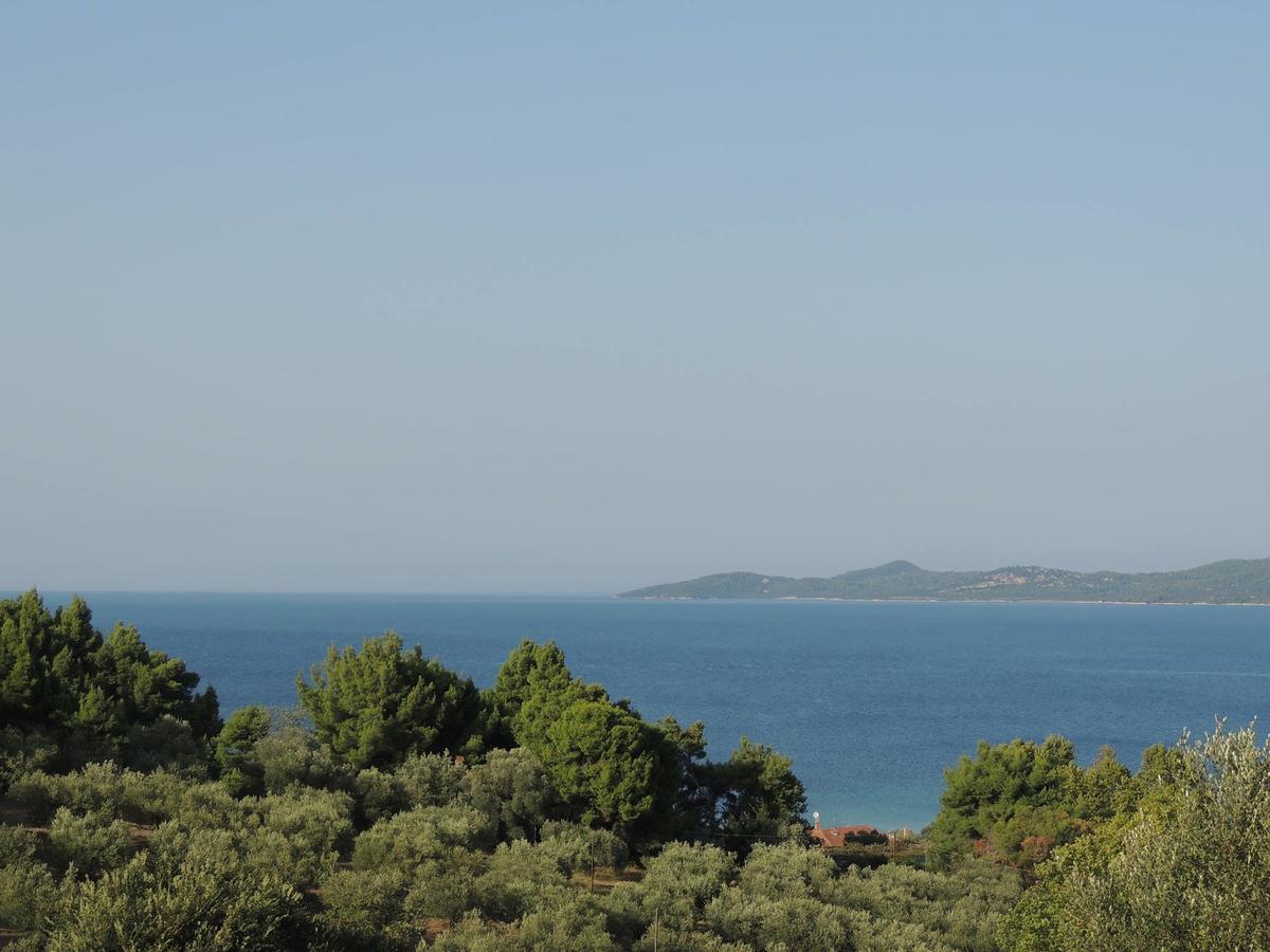 Stonehouse & Casa Al Sole E Al Mare Villa Néa Róda Kültér fotó